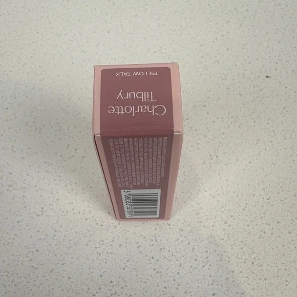 [MAKEUP] Charlotte Tilbury Matte Revolution Lipstick Pillow Talk Nude Pink - Picture 4 of 8